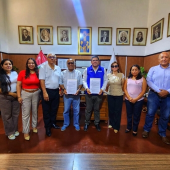 Beneficencia de Trujillo firmó convenio con gerencia regional de Educación a favor del colegio Hermanos Blanco 